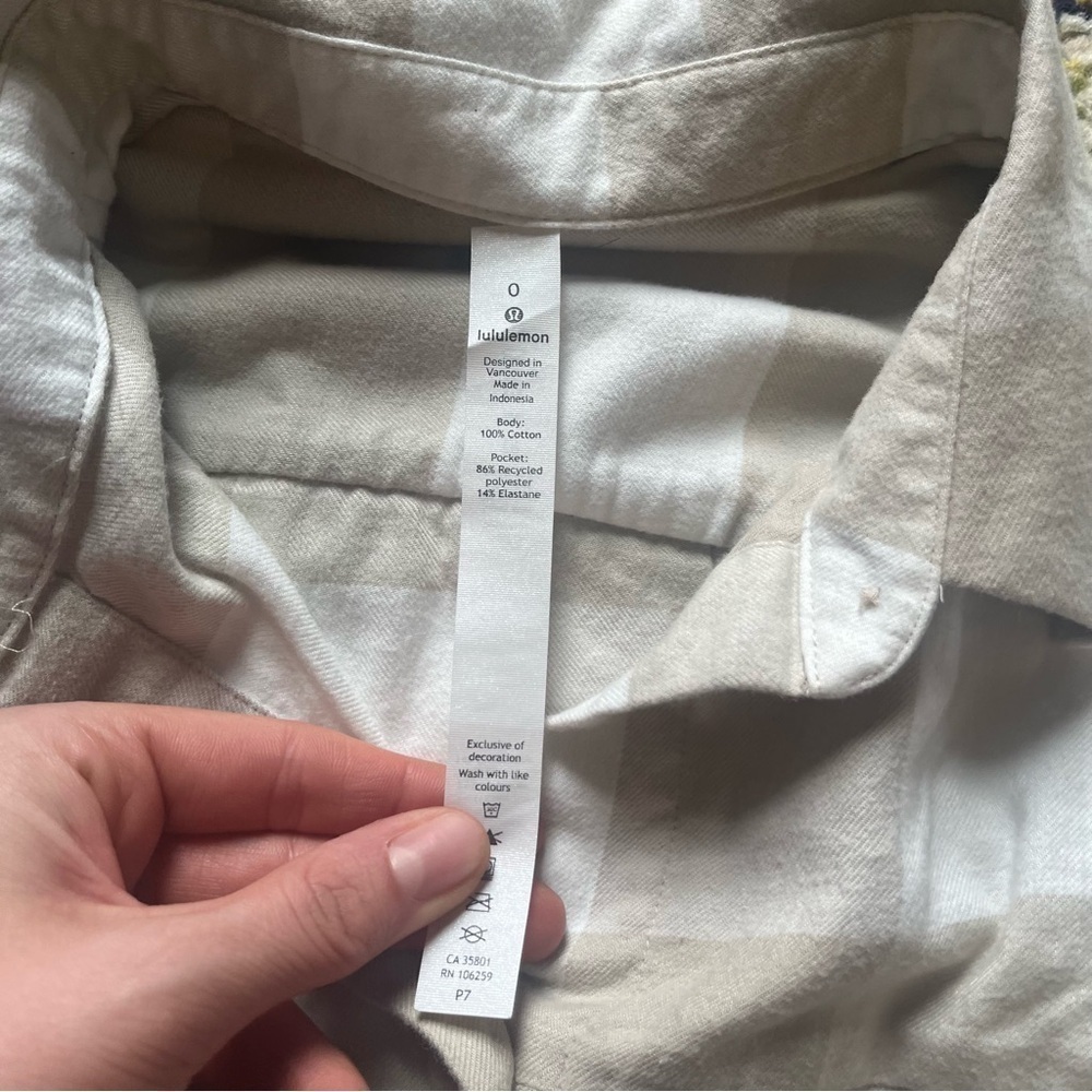 Lululemon Plaid Button Down Long Sleeve Shirt Beige White Size 0 - Picture 6 of 10